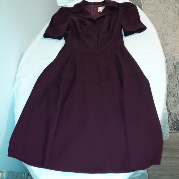 Gal Meets Glam Burgundy Dress Size 2 - Picture 14 of 15